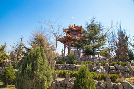 上海市西青区西城寝园园区休息亭