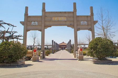 上海市西青区西城寝园牌坊图